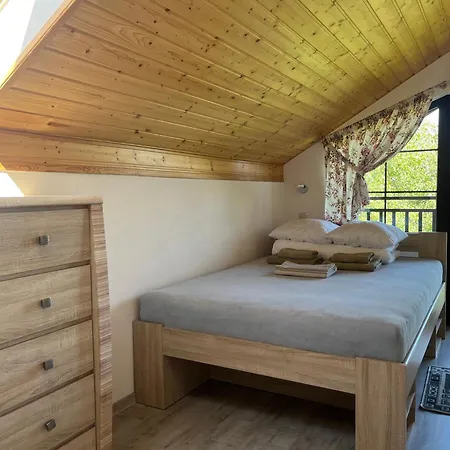 Sloneczne Deby Debina (Ustka)