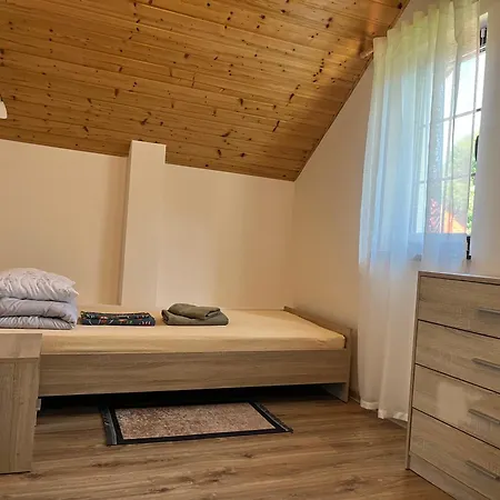 Daire Sloneczne Deby Debina (Ustka)